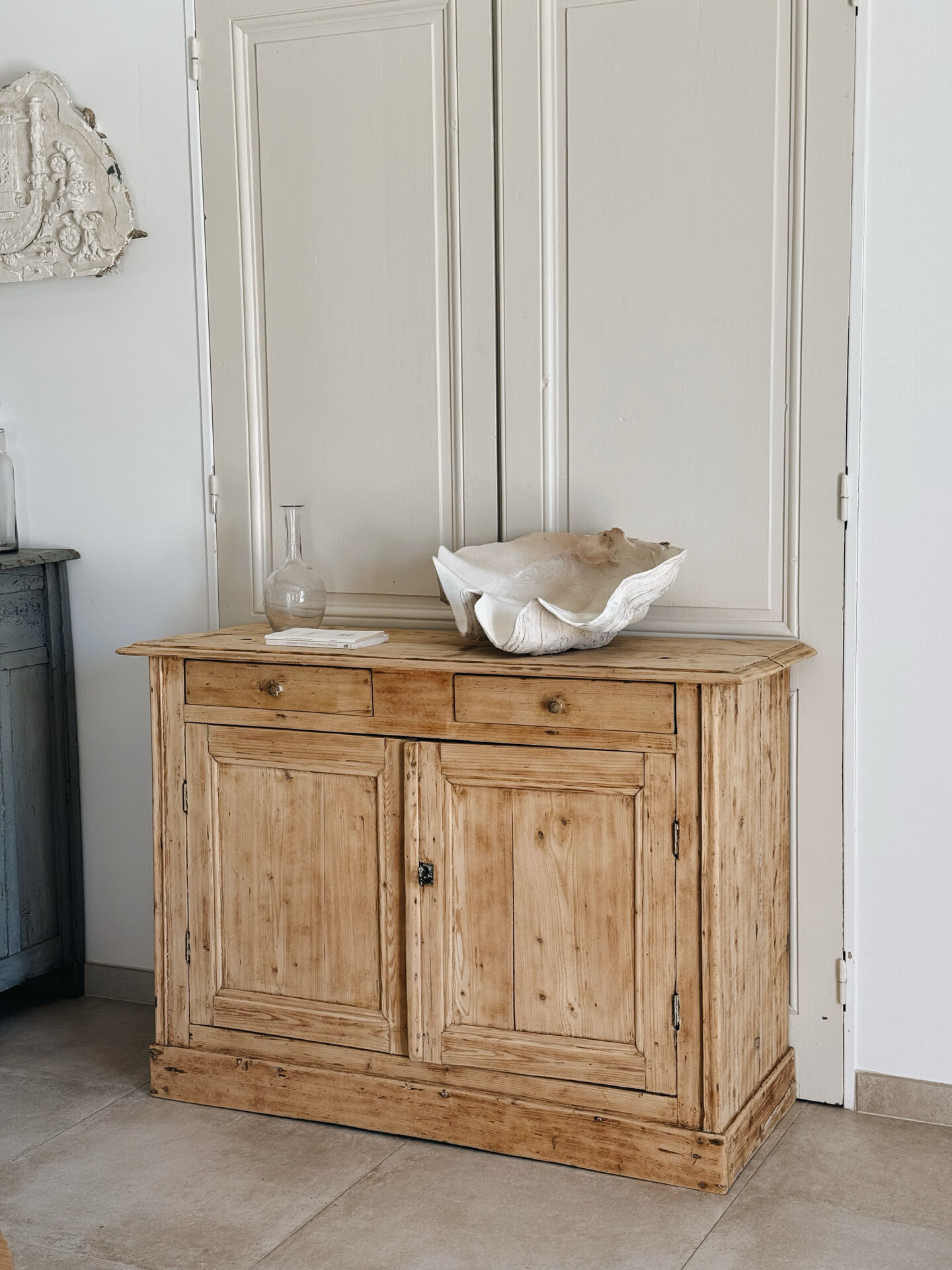 Buffet parisien en bois clair