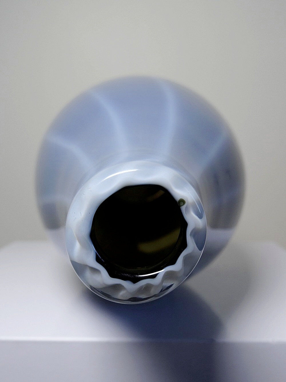 Vintage pear-shaped vase in smoked glass, lined with opaline, Murano bubble glass.