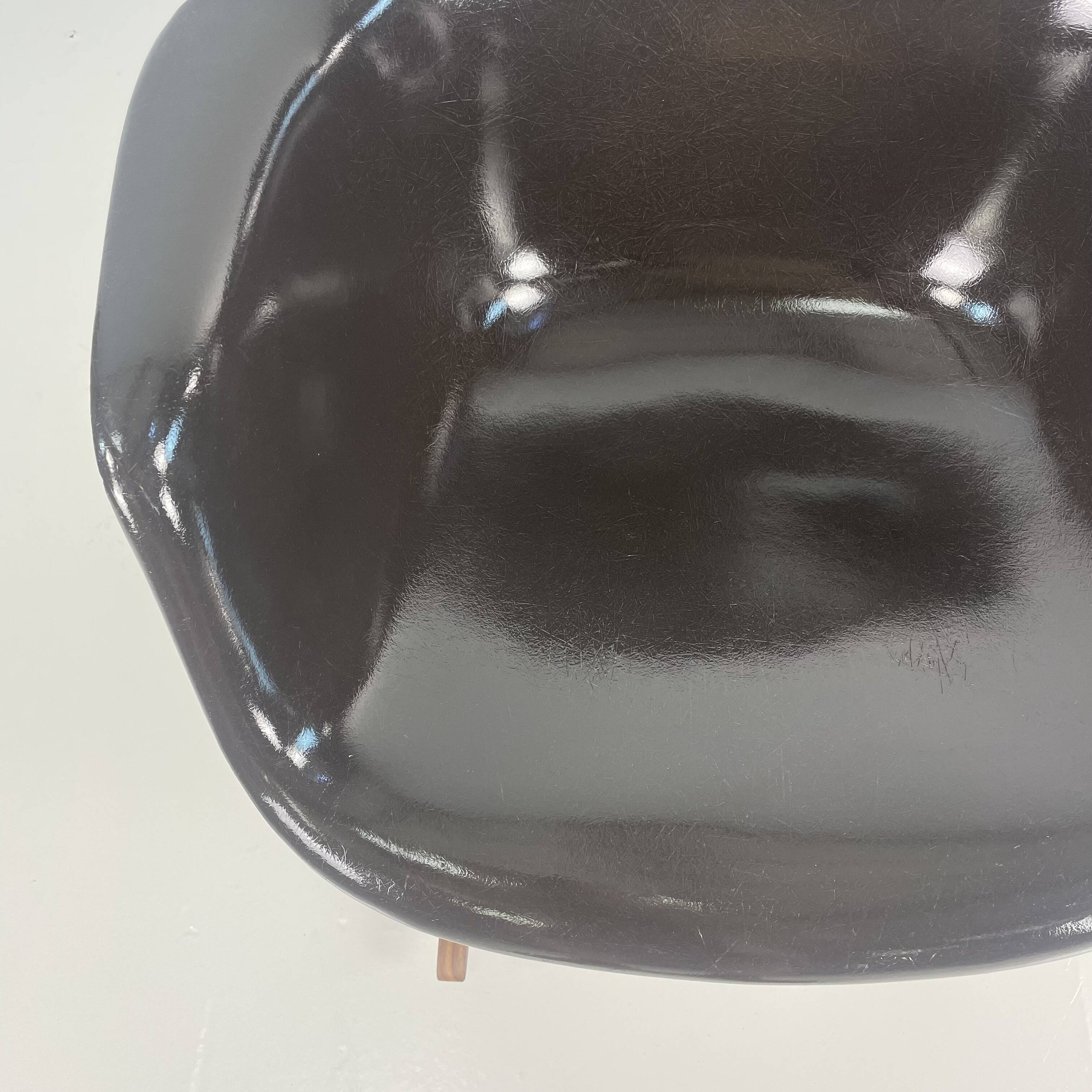 Eames Herman Miller 1950s RAR rocking chair in brown
