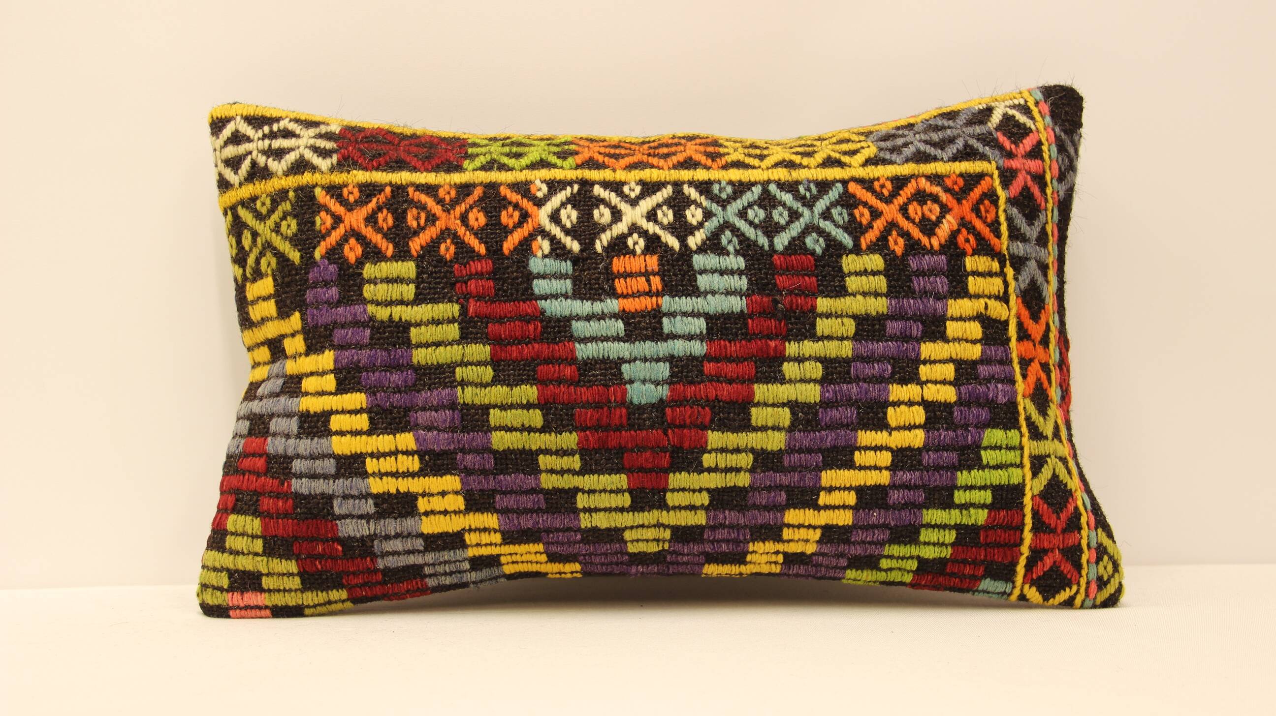 Turkish kilim cushion, 30x50, OE-495