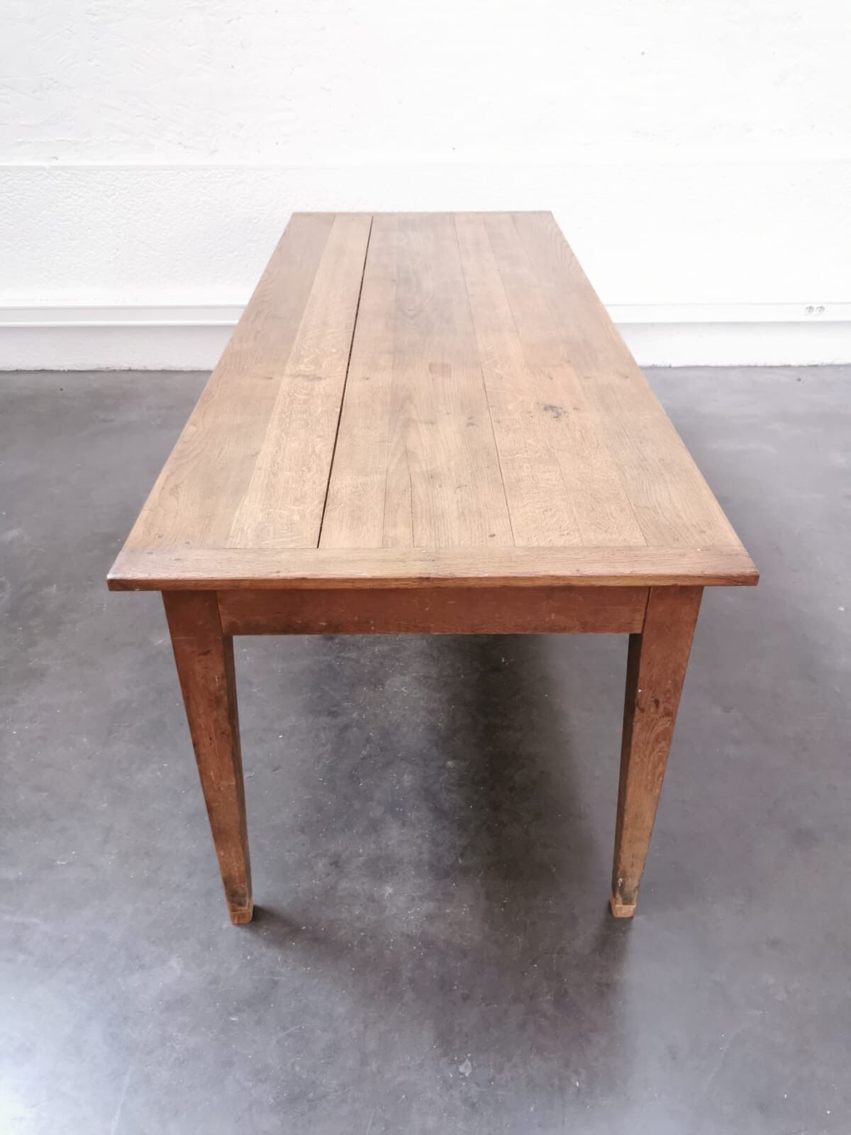 Oak farm table