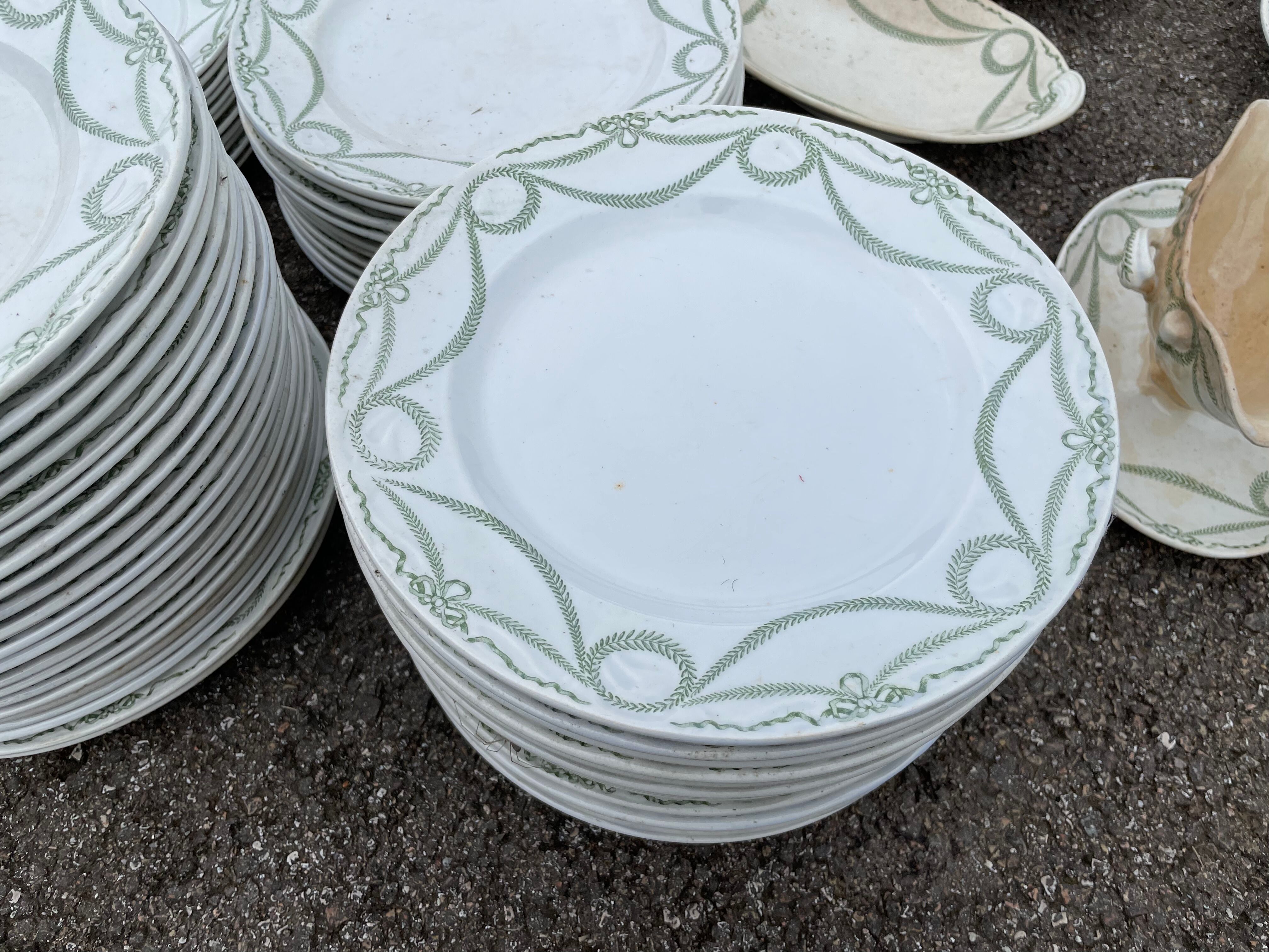 Large service 67 pieces creil and earthenware plates old dishes