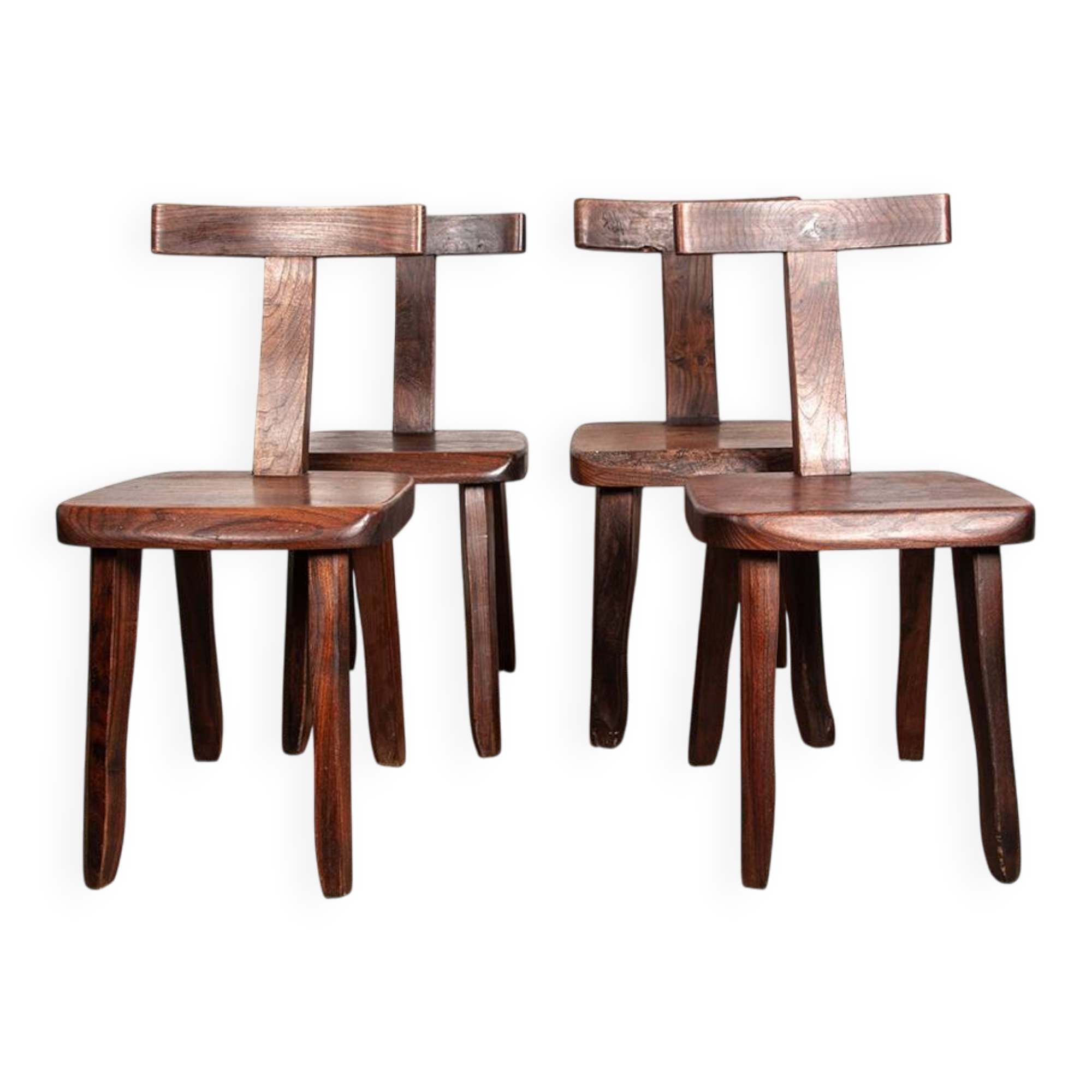 Set of 4 Scandinavian chairs in solid Elm, model T in the style of Olavi Hannin.