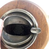 Ashtray on foot and tablet