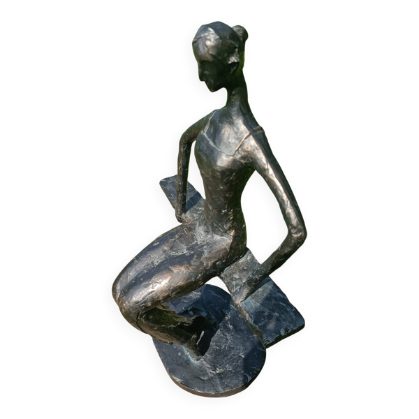 Sculpture danseuse balançoire signée Raphaël — Beyit