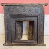 Ancienne fenêtre inde à décor sculpté de fleurs et rinceaux XIXe