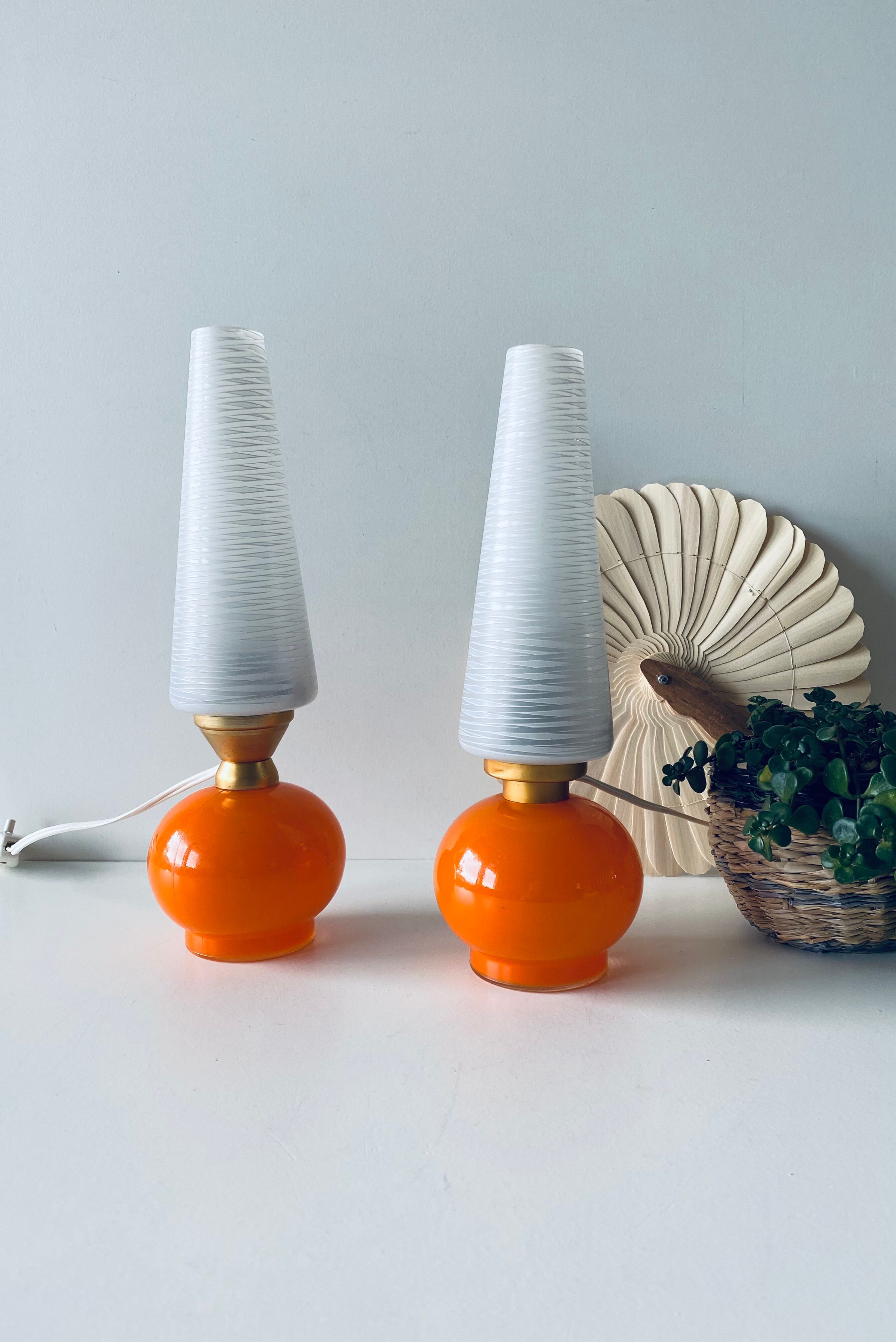Paire de lampes de chevet vintage