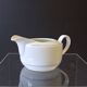 Very pretty white porcelain sauceboat in very good condition.