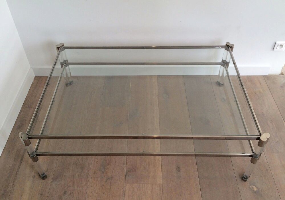 Large coffee table in plexiglass and chrome with a double glass top.