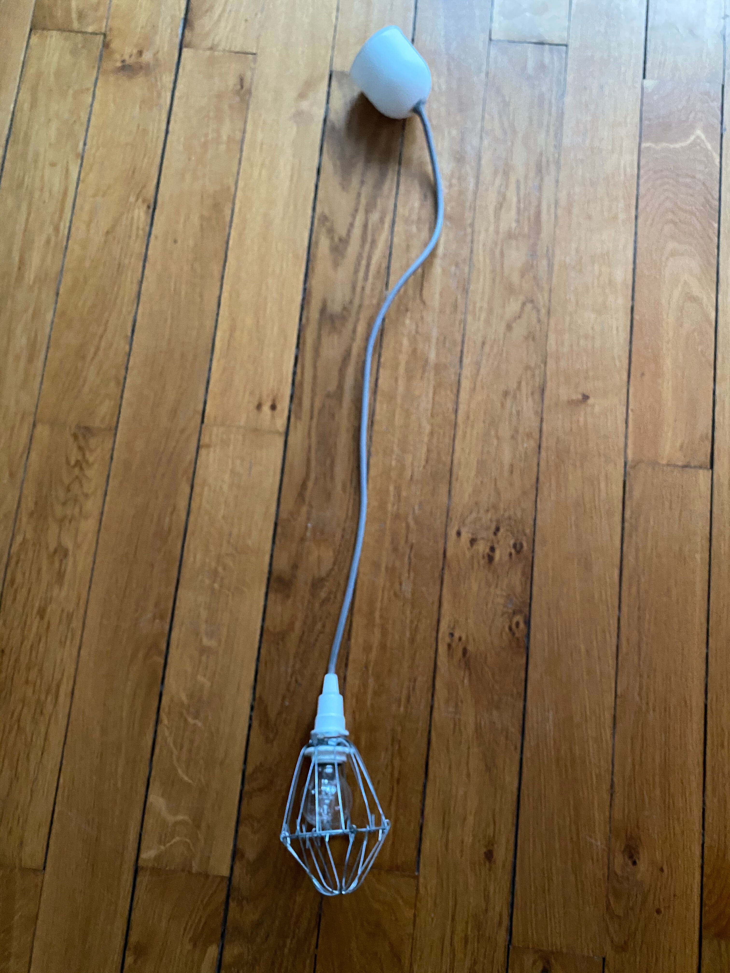 Hanging paper light