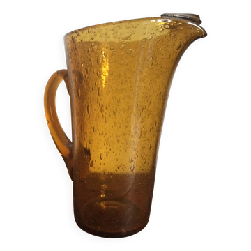 Bubble glass pitcher