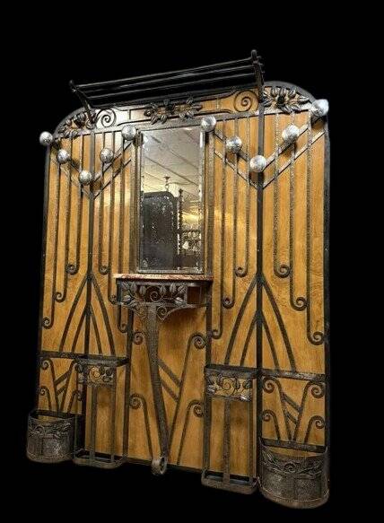Maison Moutard: Monumental coat rack from the Art Nouveau period in wrought iron.