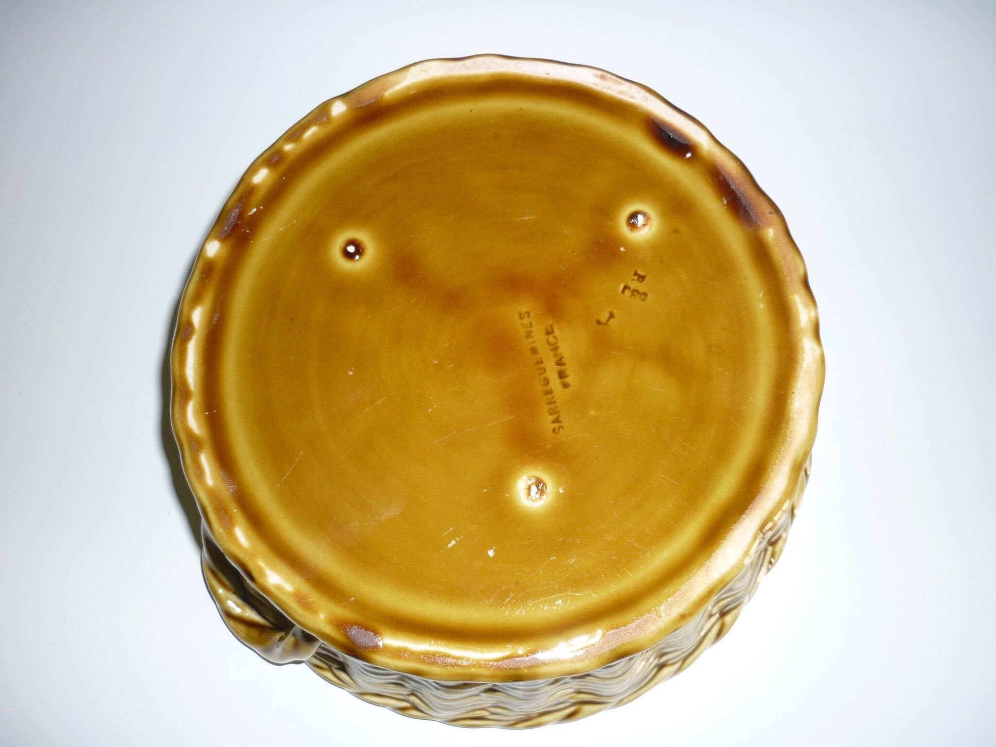 Sarreguemine ceramic cake dish imitating braided basket