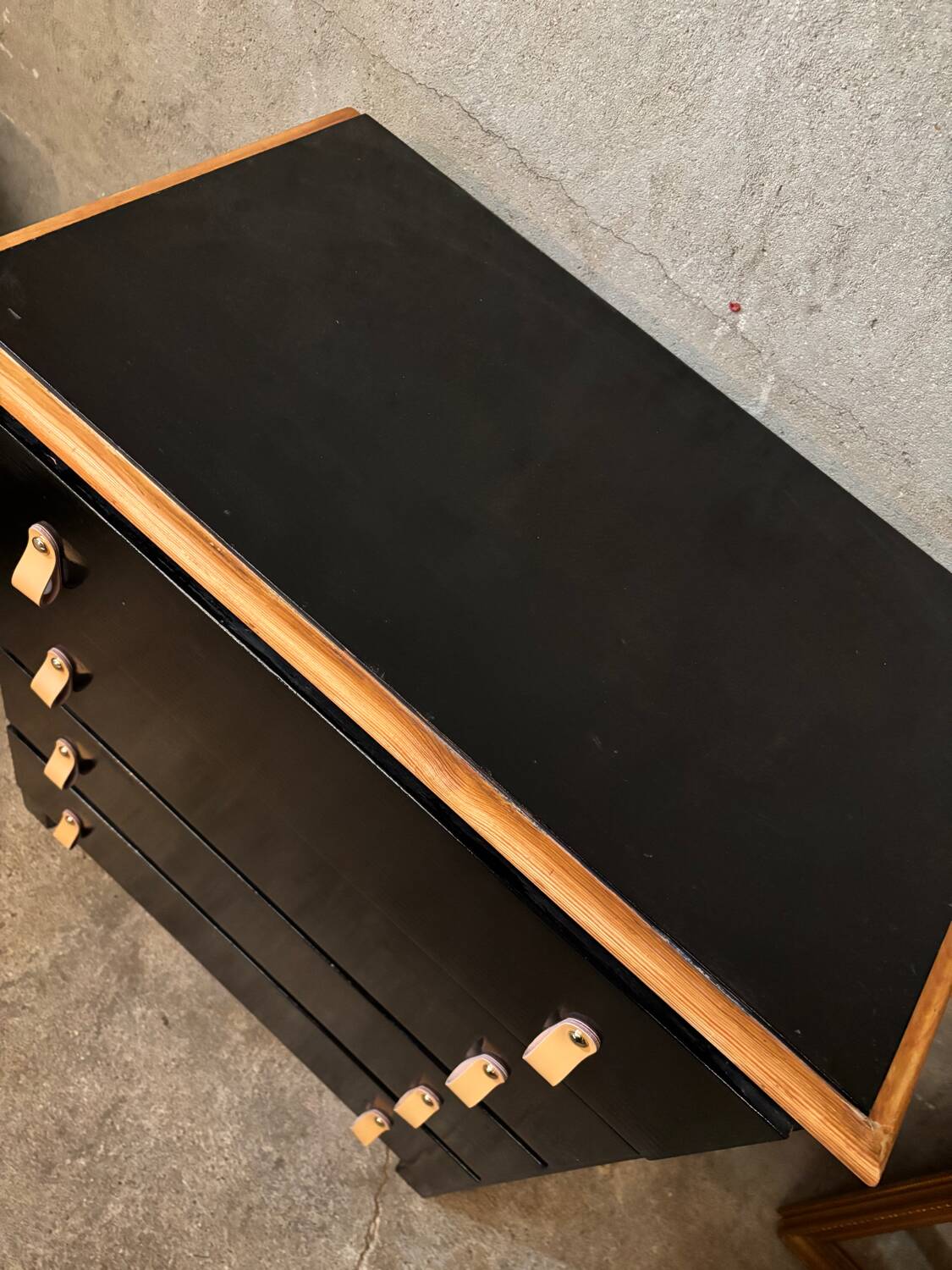 Black Parisian chest of drawers revamped