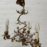 Louis XVI style chandelier in gilded metal and porcelain flowers, 20th century