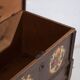 Coffre de mariage centro-européen en pin polychrome aux cartouches floraux – Tyrol, vers 1890