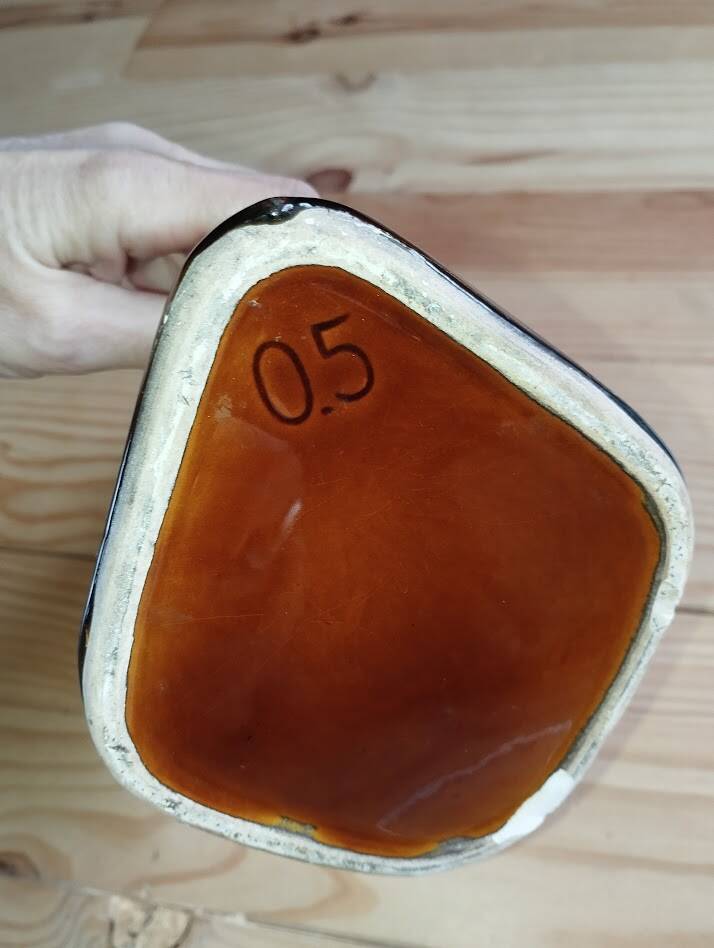 Pichet Vallauris – Free form – Red and green enamel – 1960s–70s – Vintage