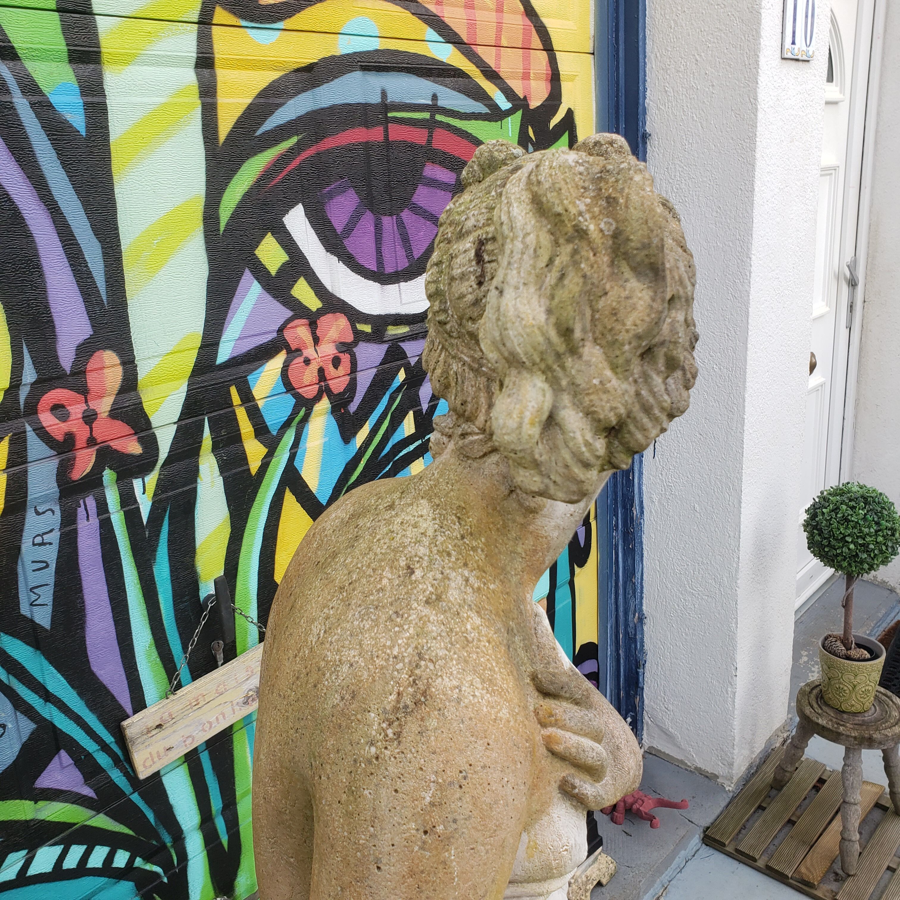 Stone statue representing Venus