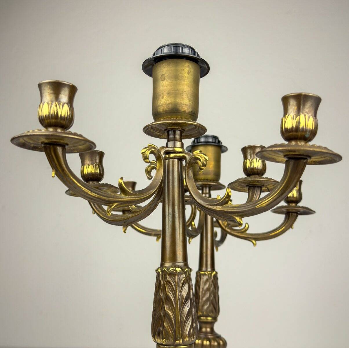 Vintage large table lamps in bronze, Italy, 1950s, set of 2