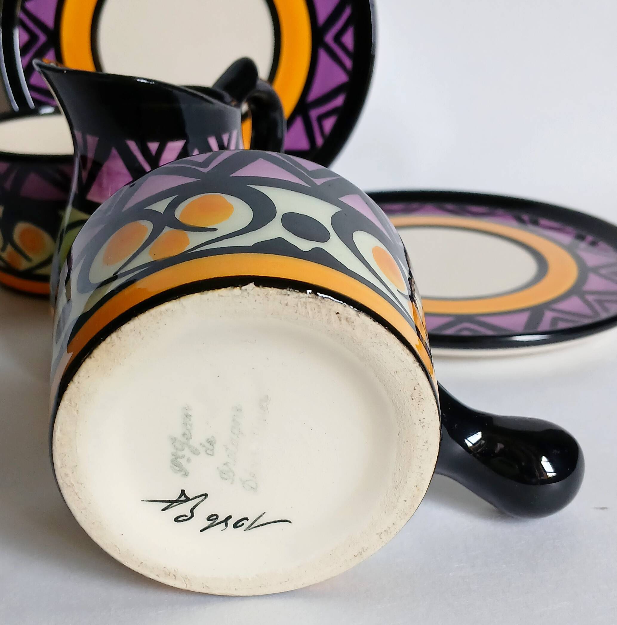2 cups & milk jug Saint-Jean-de-Bretagne.
