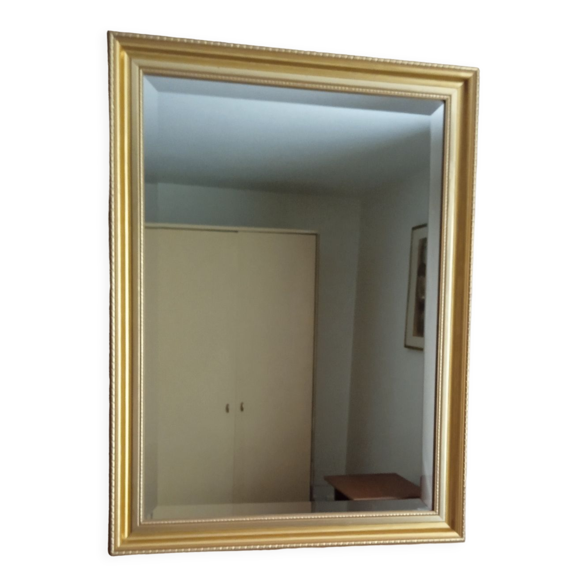 Beveled mirror with gold frame 60 x 80 cm