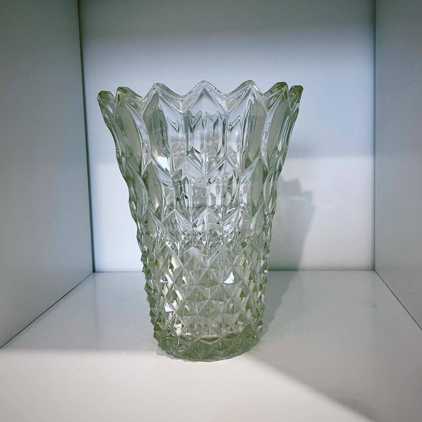 Art deco vase