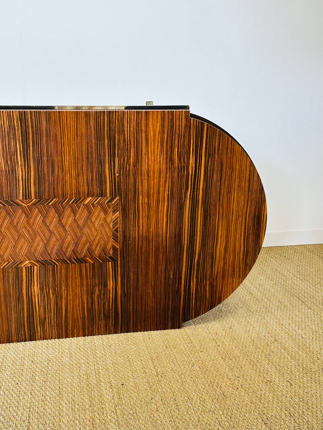Art deco dining table