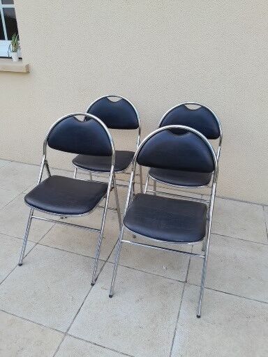 4 vintage folding chairs CIVIC
