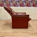 ADJUSTABLE LEATHER DESIGN ARMCHAIR "ERPO".