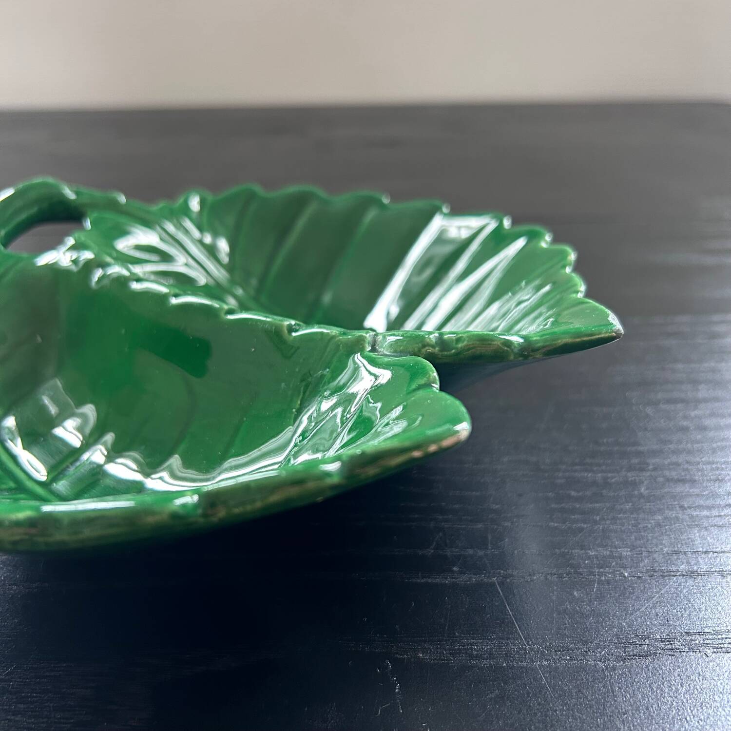 Green leaf emptier