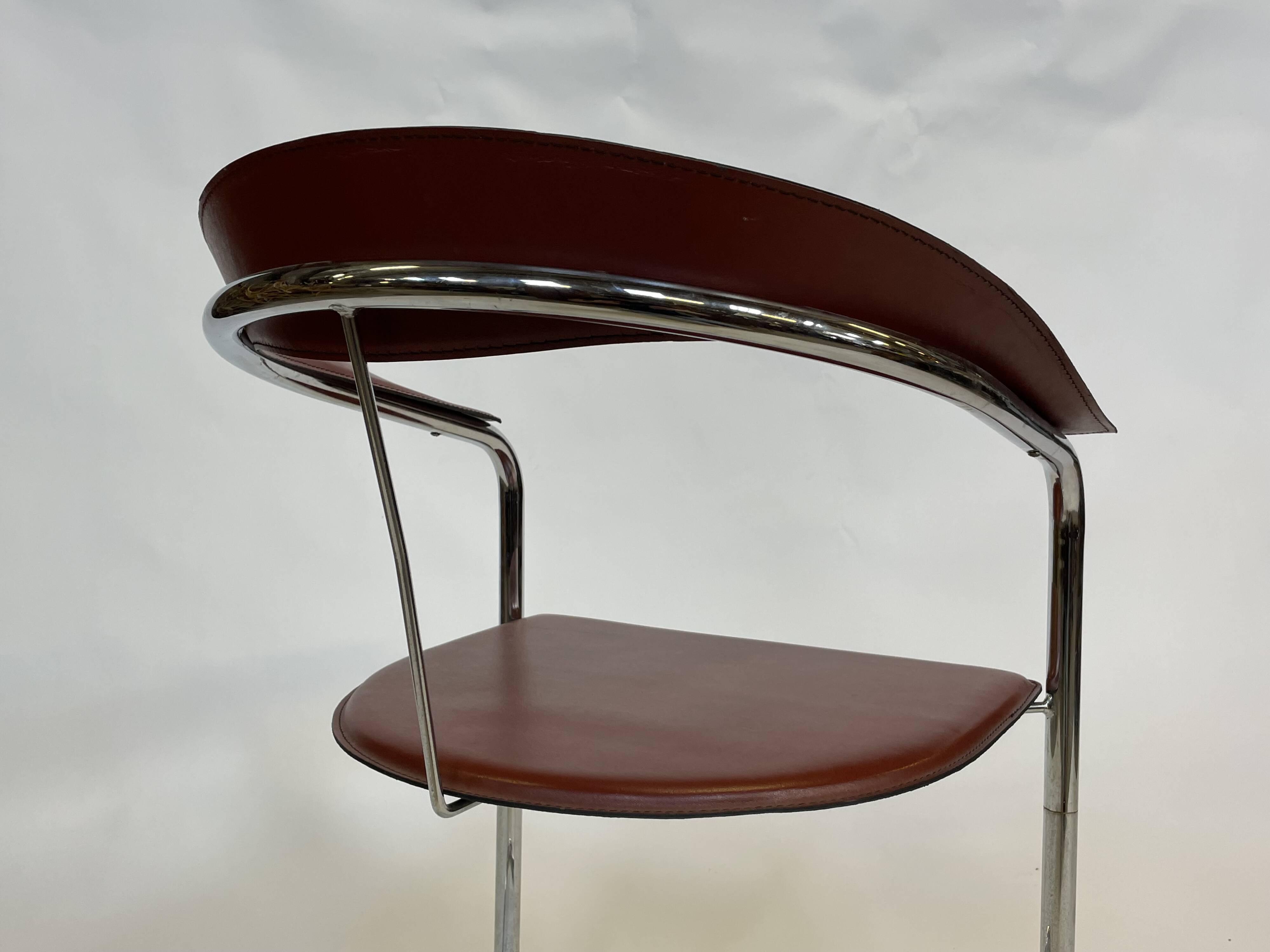 Set of 4 design cantilever chairs cognac leather and chrome design
