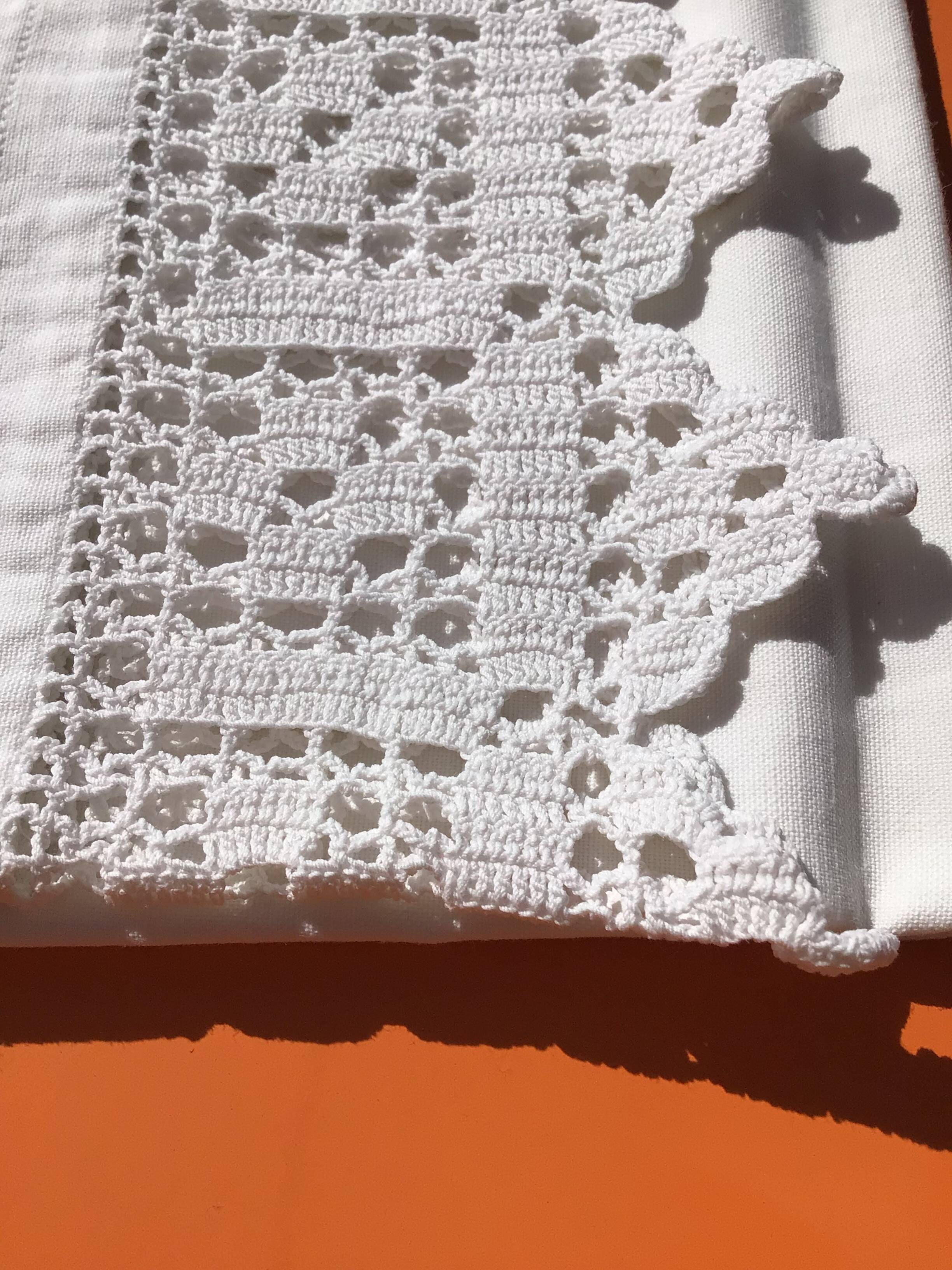 Hand crocheted edge pillowcase 8cm wide