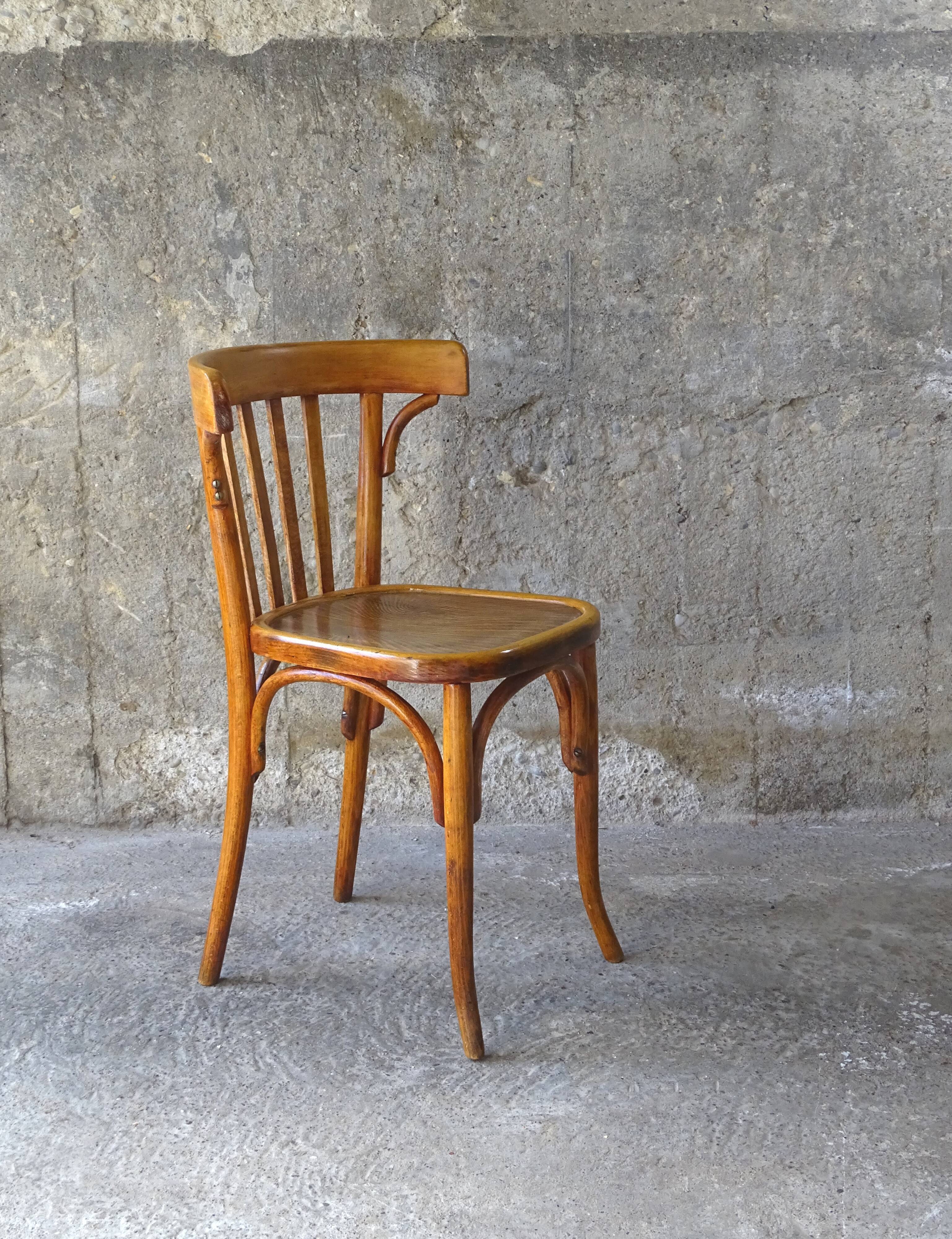 Bistrot Thonet 1935 chair, wooden seat