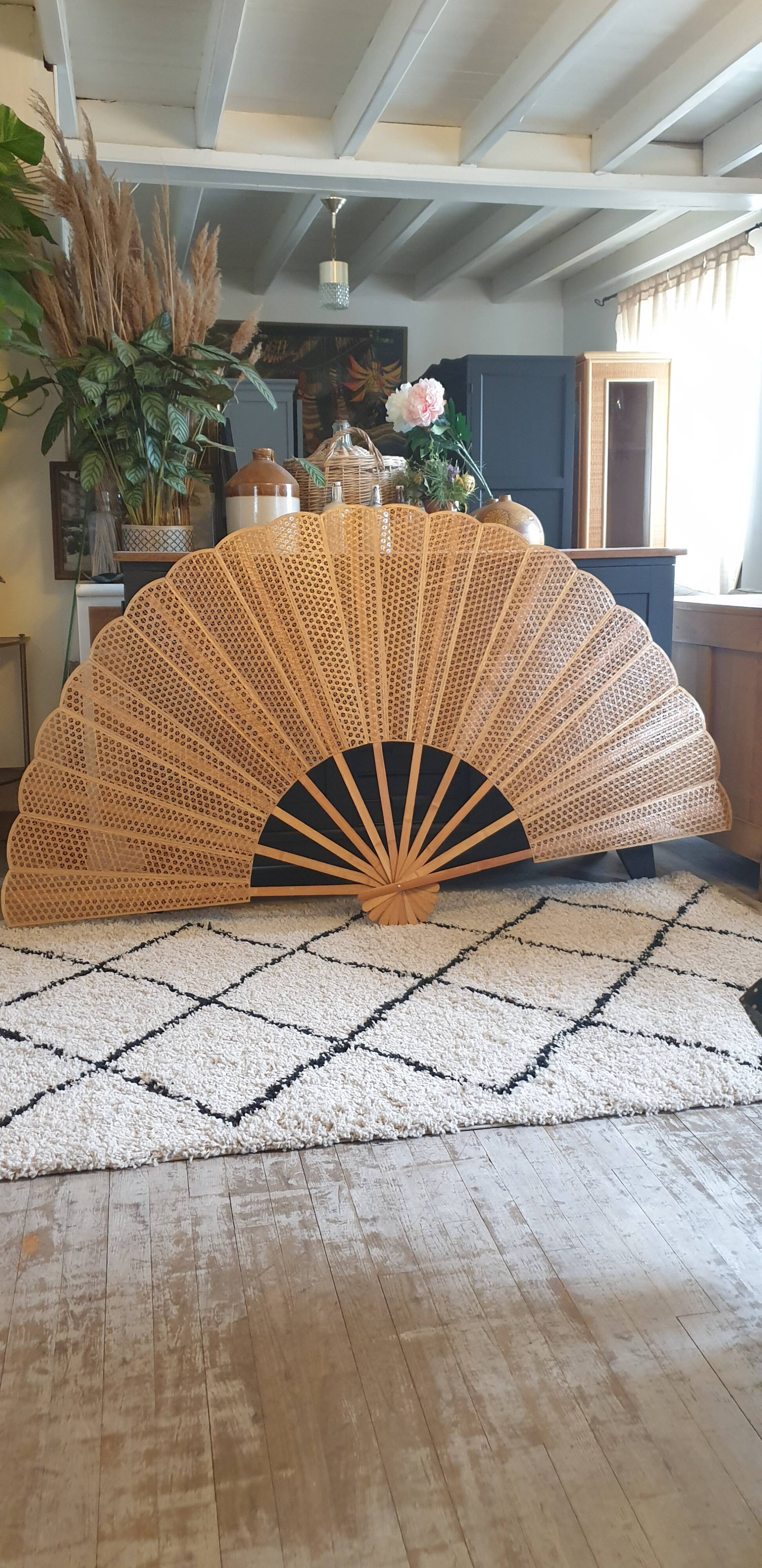 Wall fan