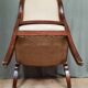 Fauteuil en acajou à crosse