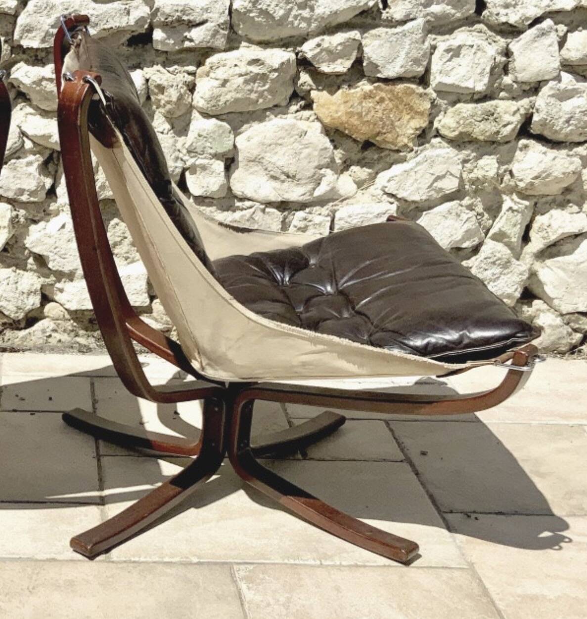 Pair of Scandinavian armchairs, Falcon by Sigurd Ressel from the 1970s, edited.