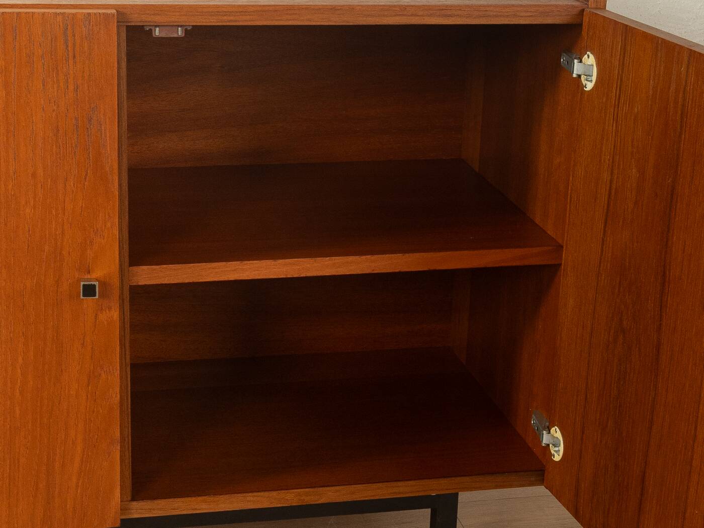1960s vintage chest of drawers