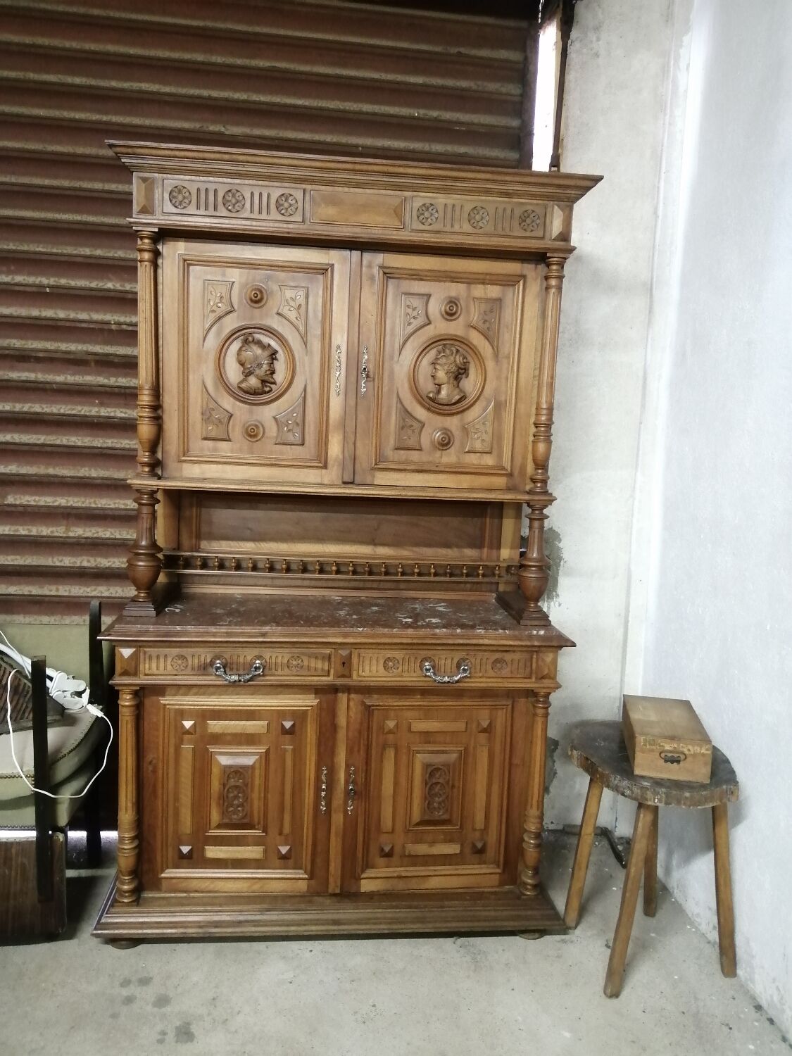 Buffet de Style Henri II