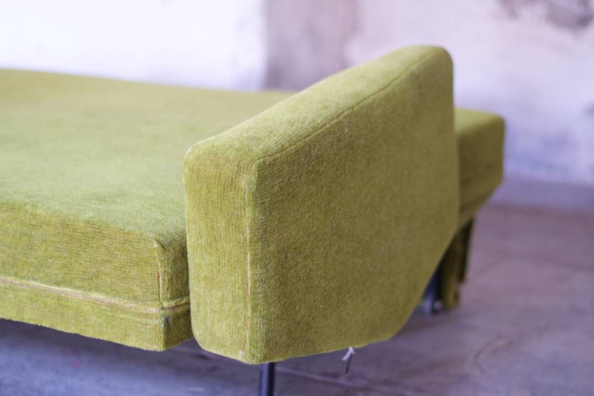 Set de salon canapé - 2 fauteuils design 1960 par Paul Geoffroy Troika Airborne