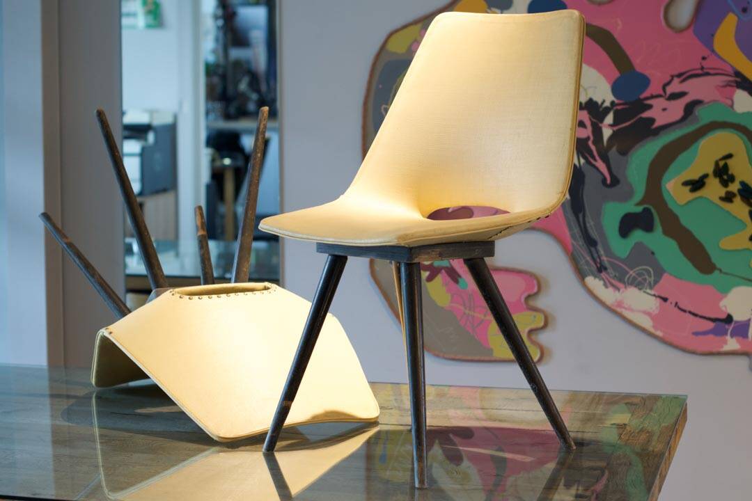 Pair of yellow “Tonneau” chairs Pierre Guariche edition Thonet 1950