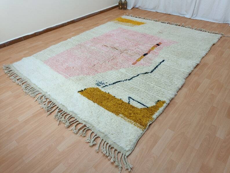 Berber rug in pure wool size 150 x 250 cm