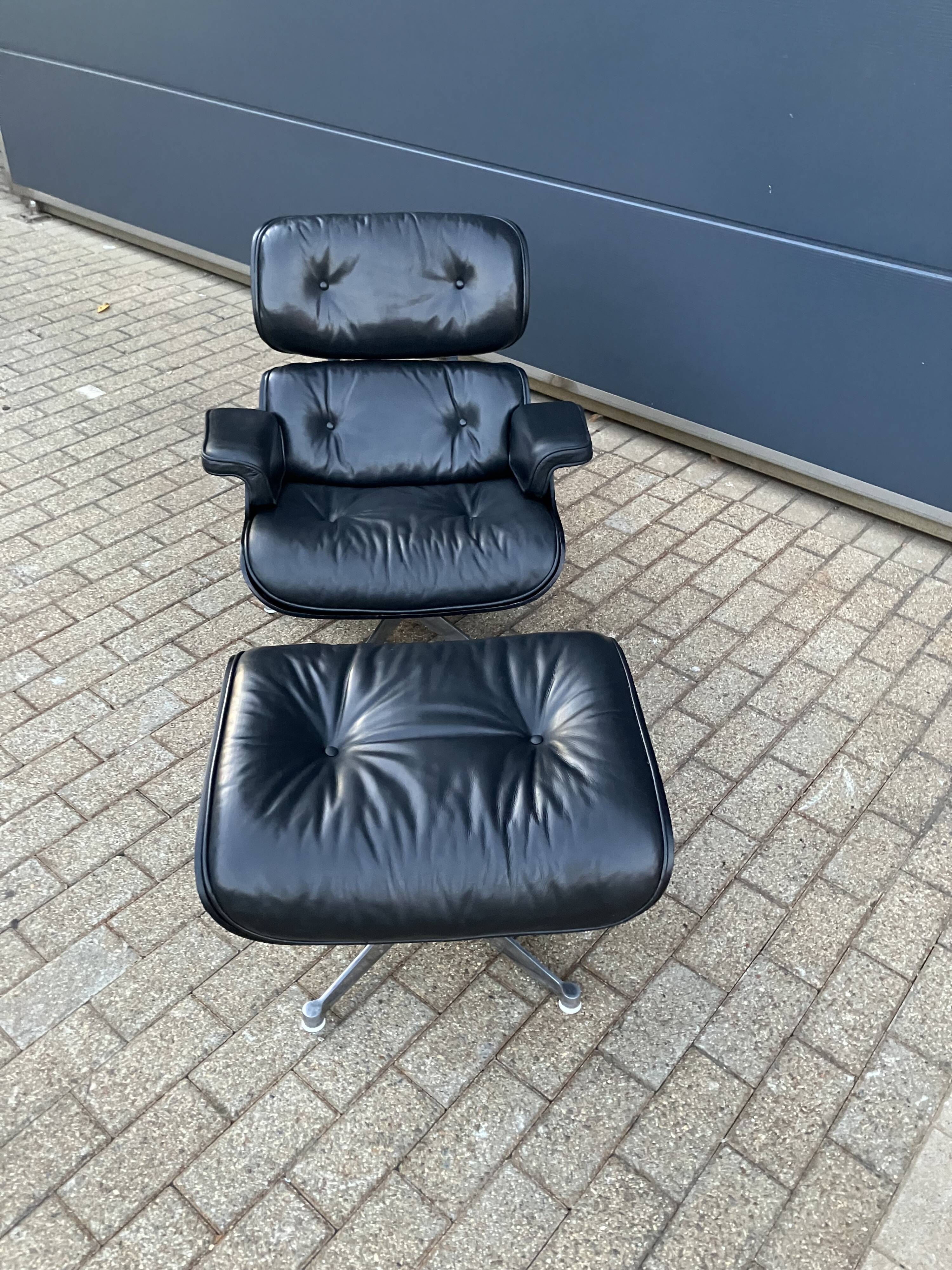Vitra Eames lounge chair met Ottoman. Jaren 70. In Topstaat!