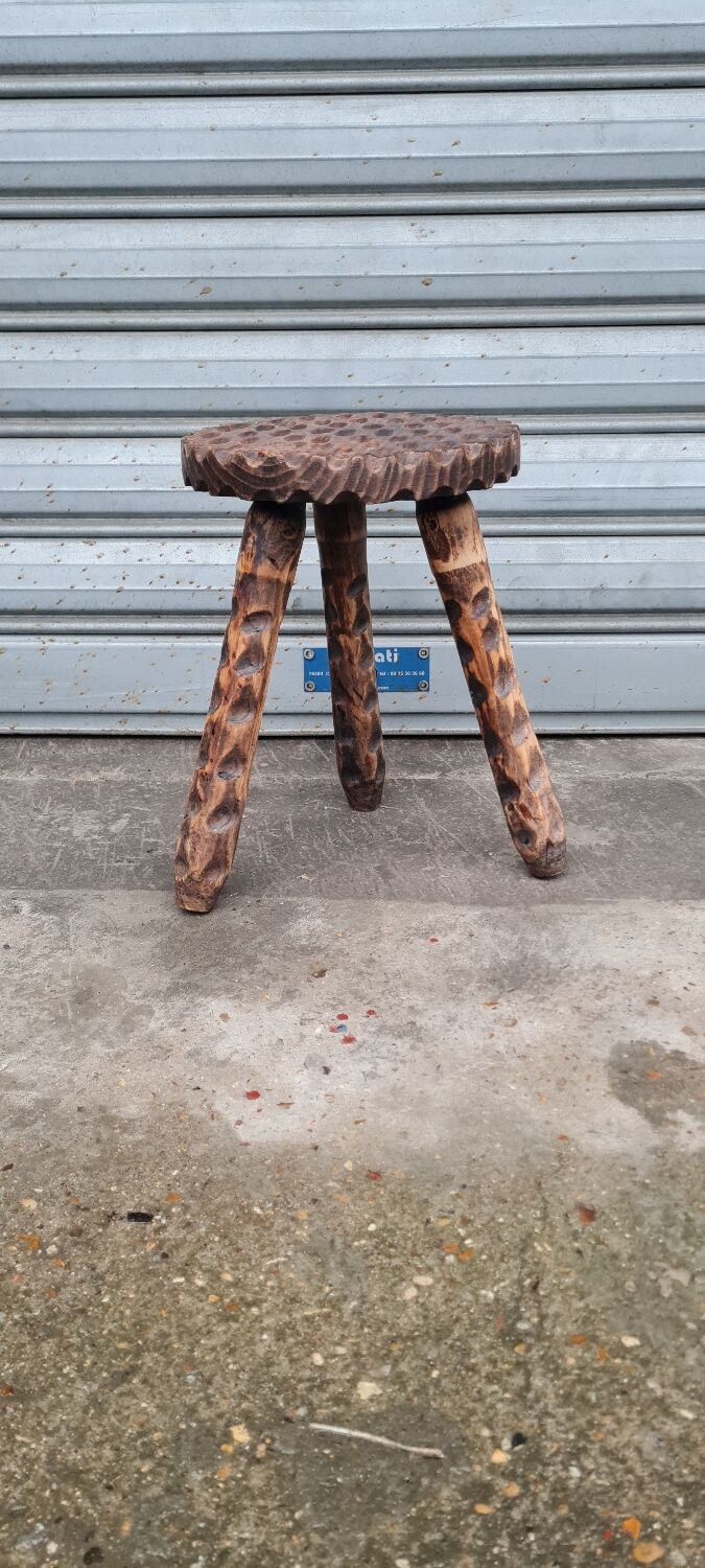 Tripod stool