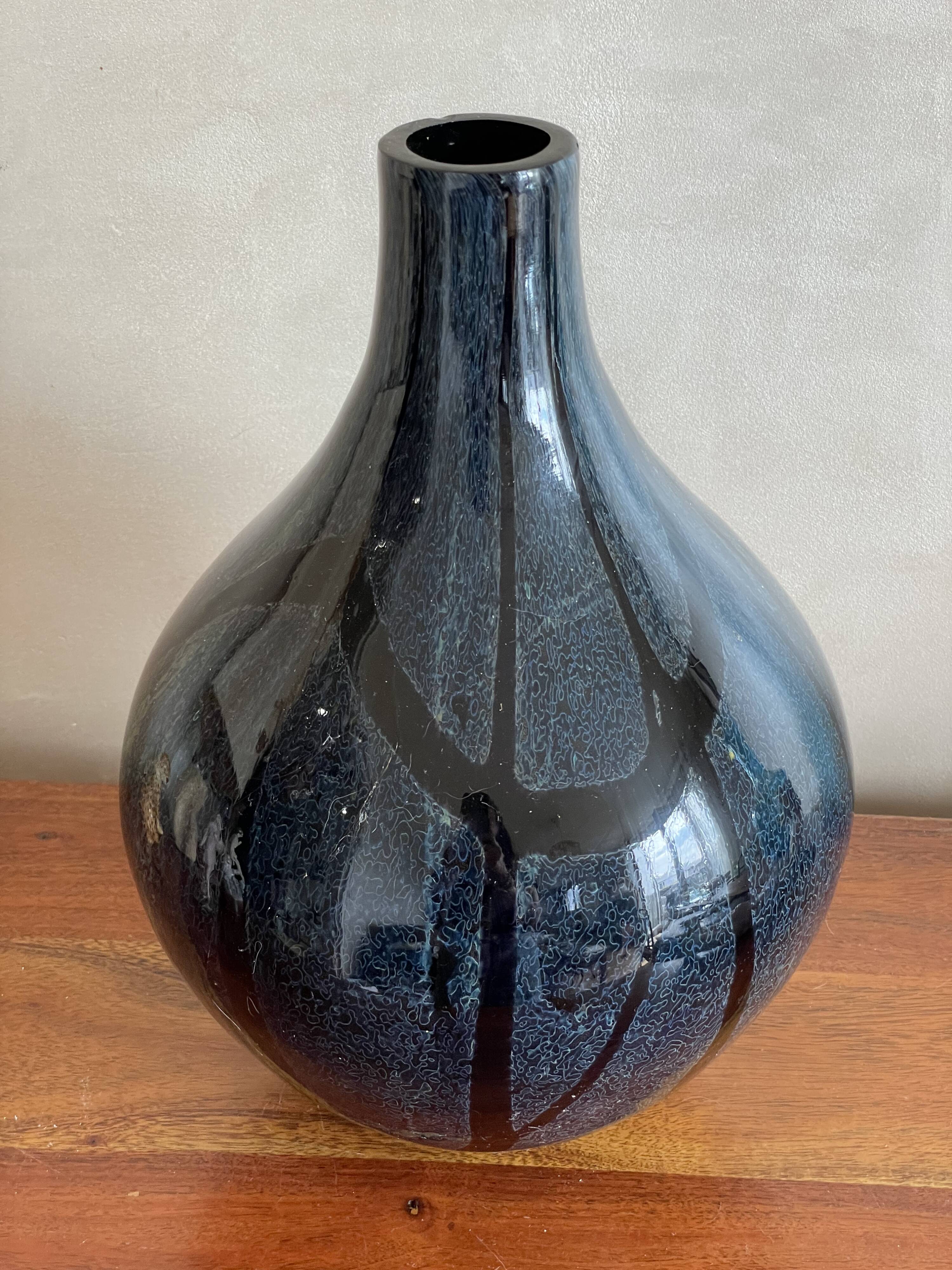 Vase marbled ball beu black