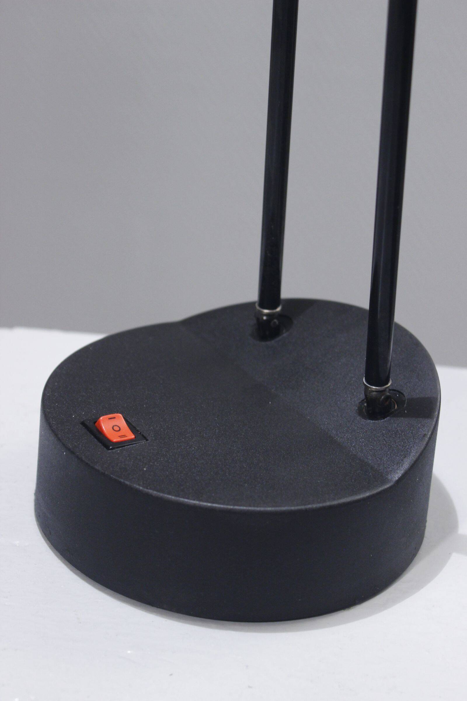 Extendable halogen desk lamp "Miriello" designed by Stefano Cevoli 1980s