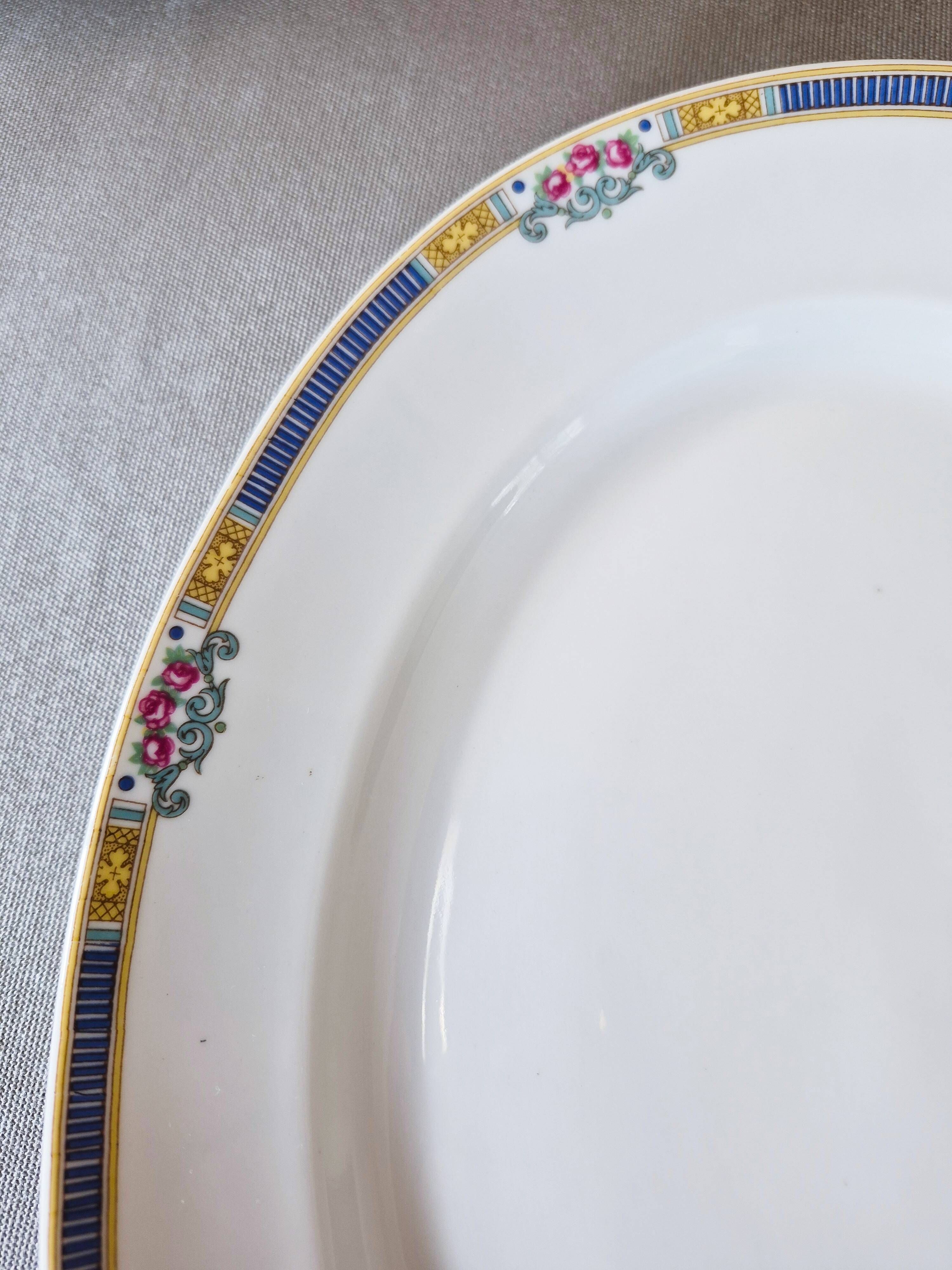 Large oval dish in Limoges porcelain by Bernardaud & Cie – Art Deco