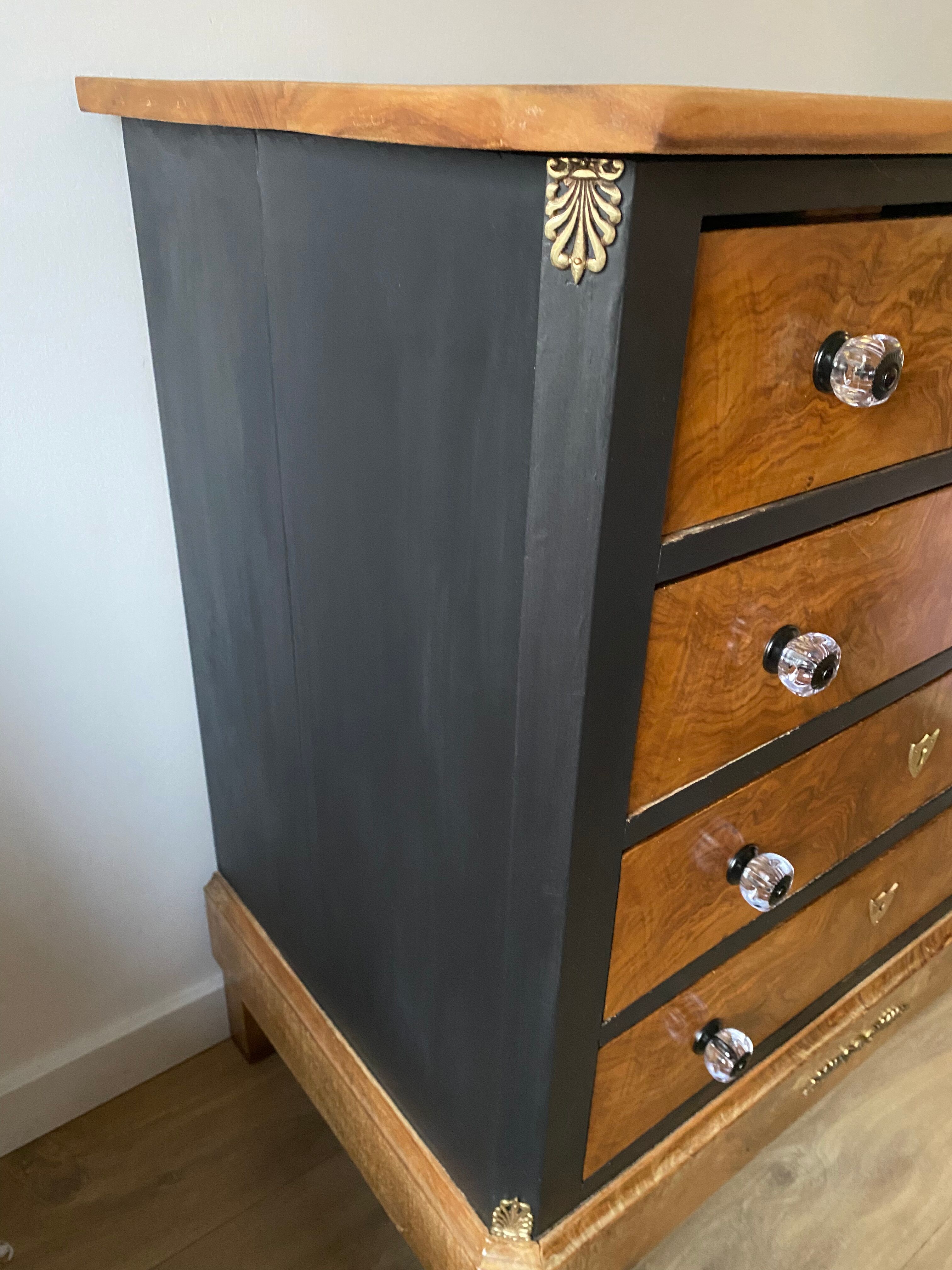 Dresser 4 drawers black and solid wood
