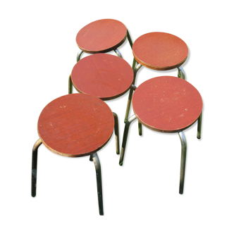 5 stools