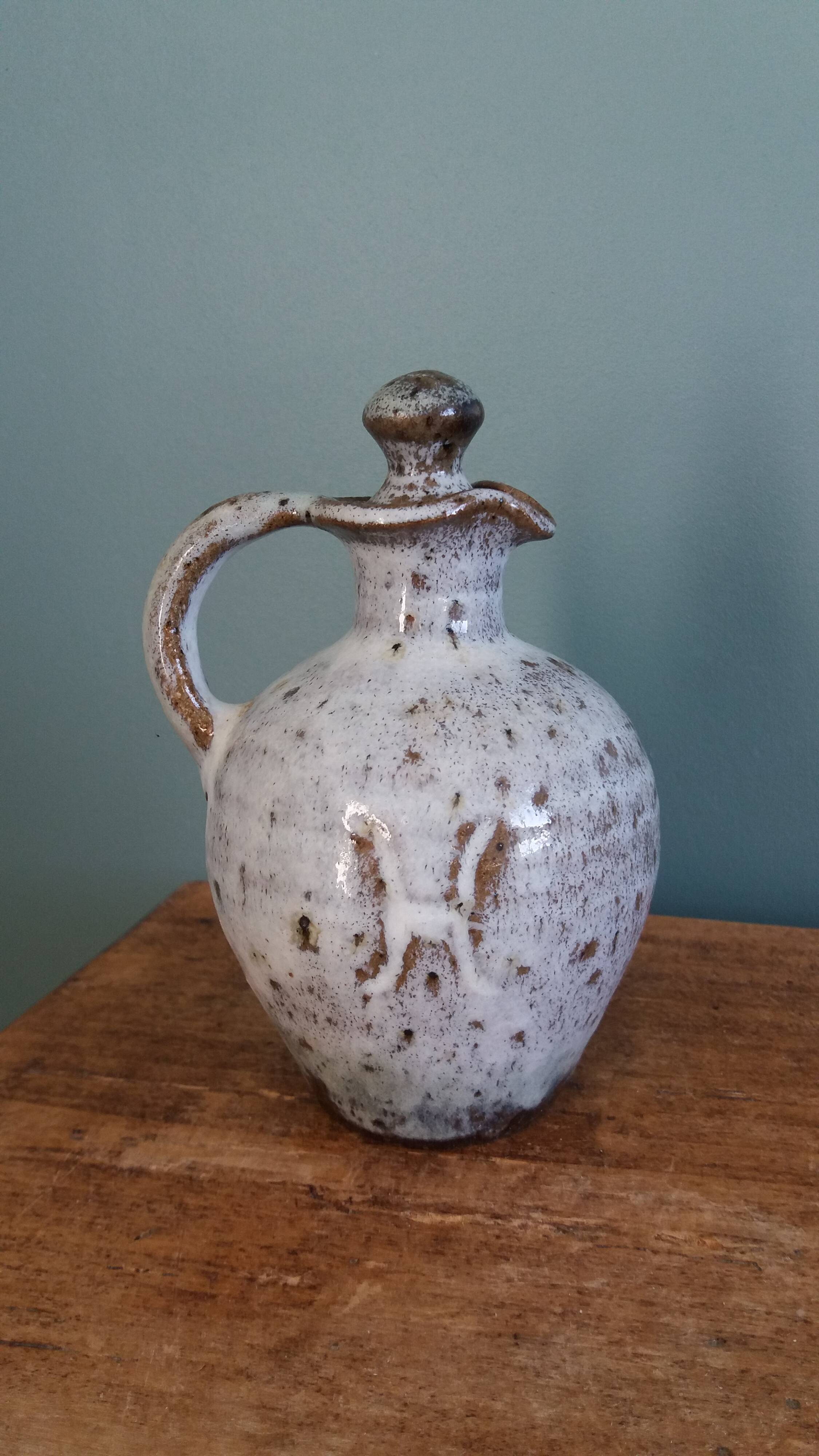 Oil jug in stoneware signed Les poteries de la Vallée Noire