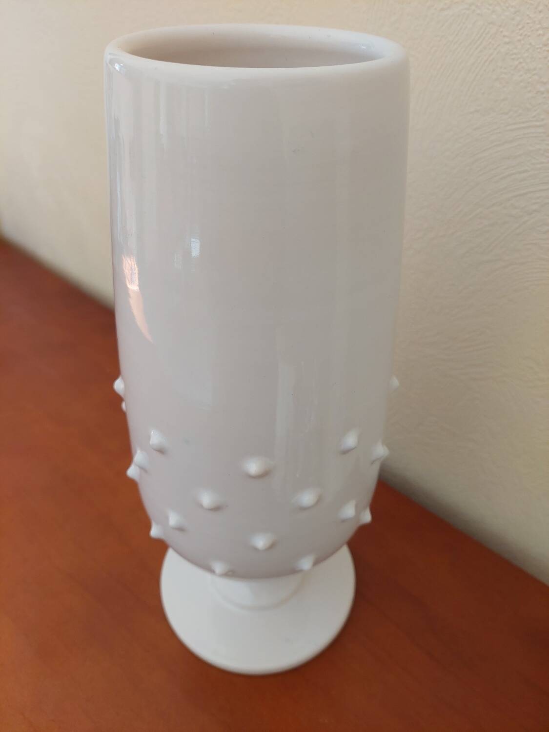 Vase signed Pol Chambost in white enameled ceramic